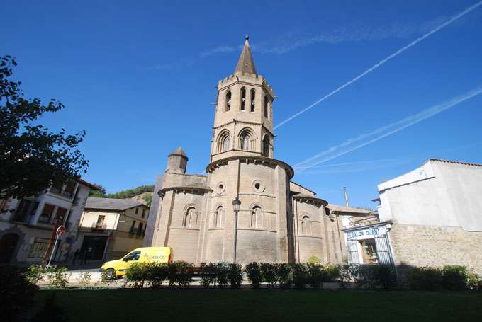 Sangüesa, Monasterio de Leyre y Foz de Lumbier - De paseo por el Pirineo Navarro (8)